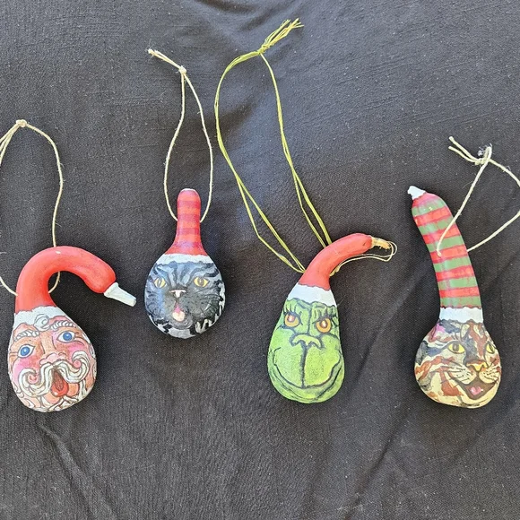 Vintage Hand Painted Gourd Christmas Ornaments - Picture 3 of 8